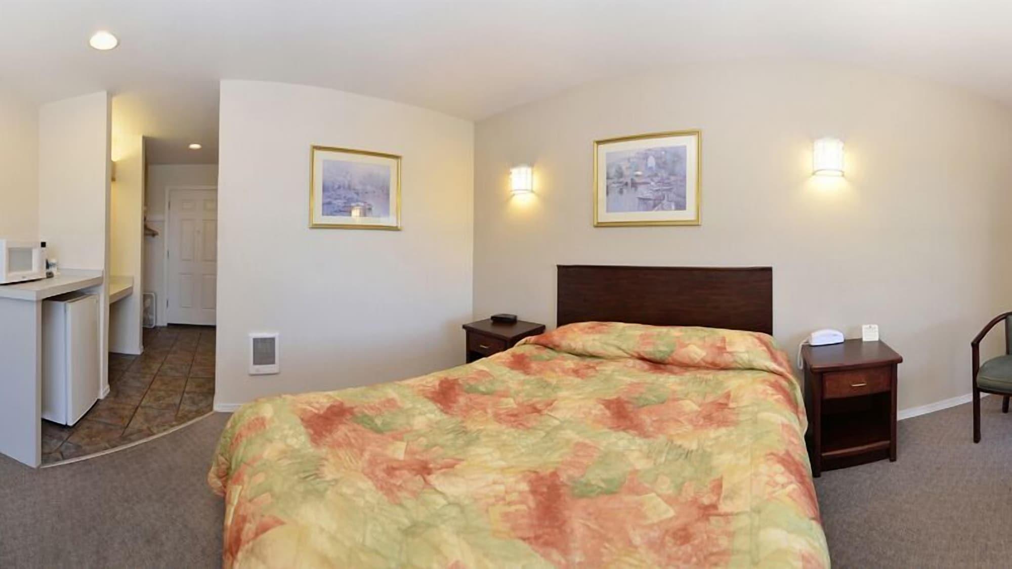Travelodge By Wyndham Depoe Bay Extérieur photo